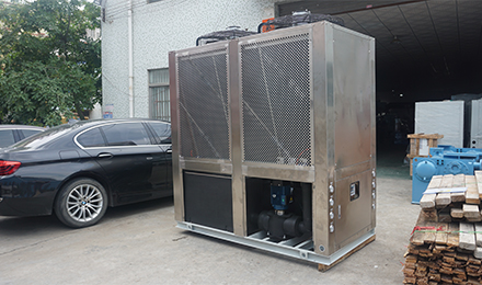 冷水機壓縮機出現(xiàn)結(jié)冰現(xiàn)象該如何進(jìn)行解決？